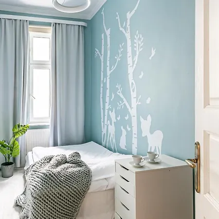 Grand Happy Hours Apartamento