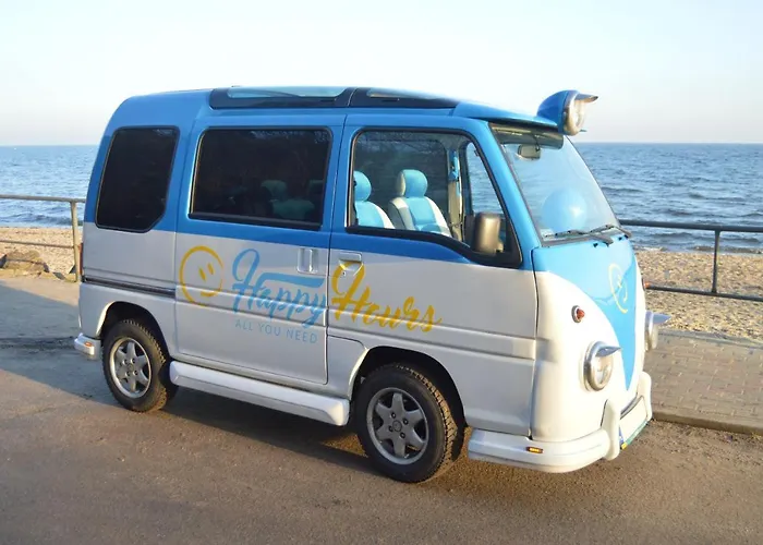 Grand Happy Hours Lägenhet *